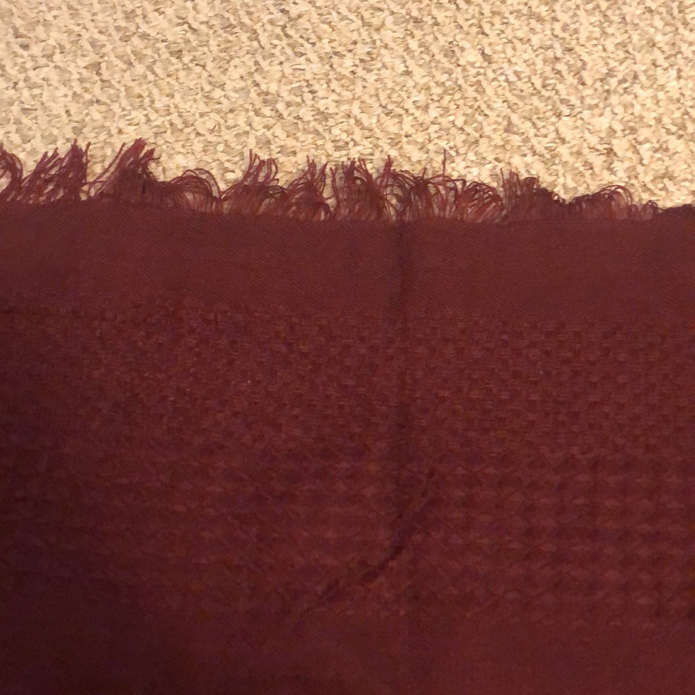 Buji Baja (from Athleta) blanket scarf - Picture 6 of 7